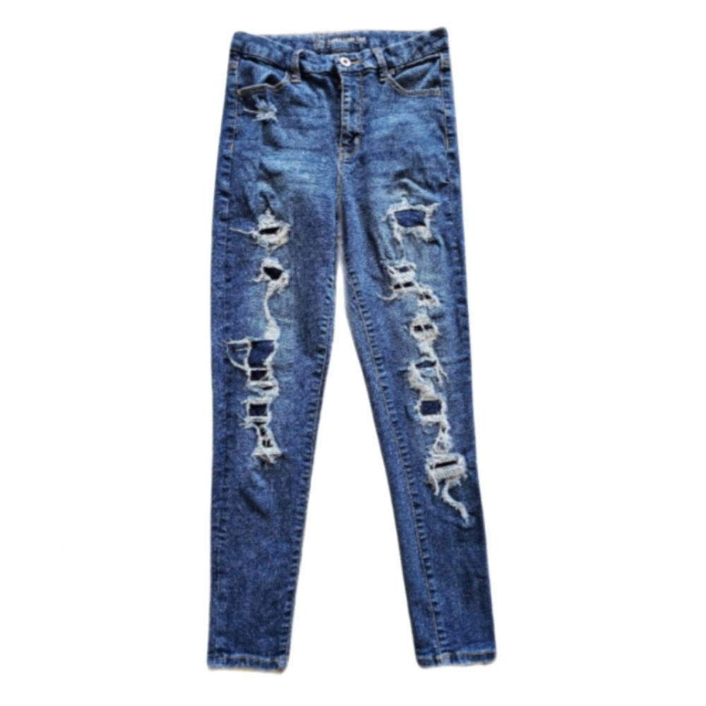 NOBO size 9 distressed jeans super high rise